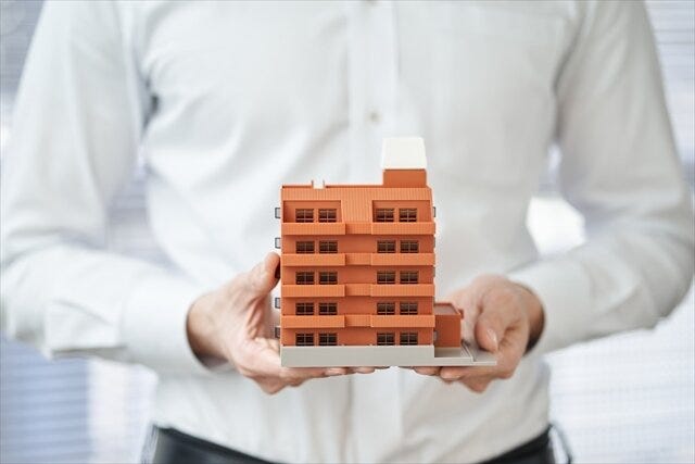 物件を持つオーナー