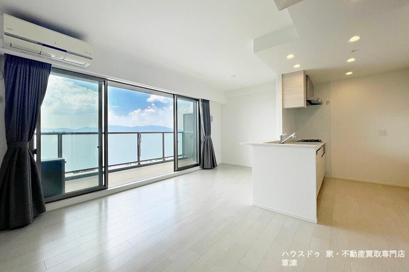■2023年8月築浅物件！■上層階で眺望・通風良好■草津小学校まで徒歩５分■ペット飼育可(規約有)
