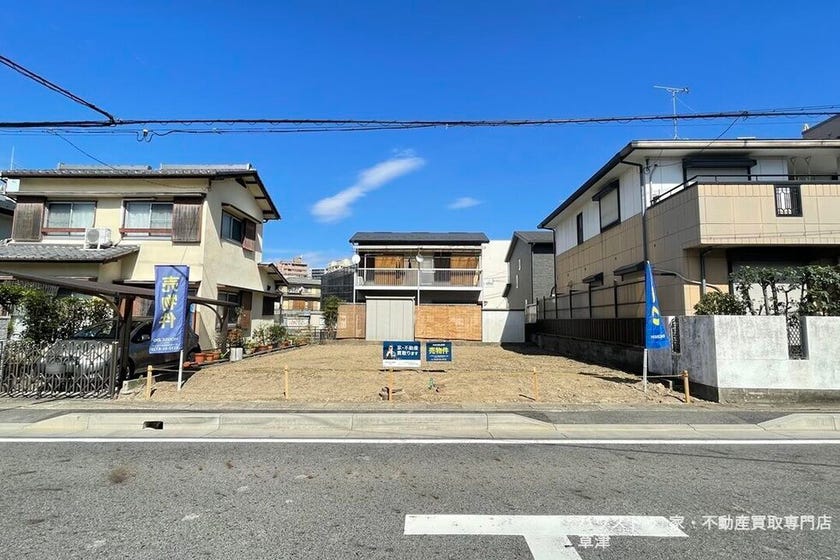 ■JR瀬田駅まで徒歩9分■建築条件なし■国道・バイパスどちらのアクセスもしやすい立地■小学校徒歩8分