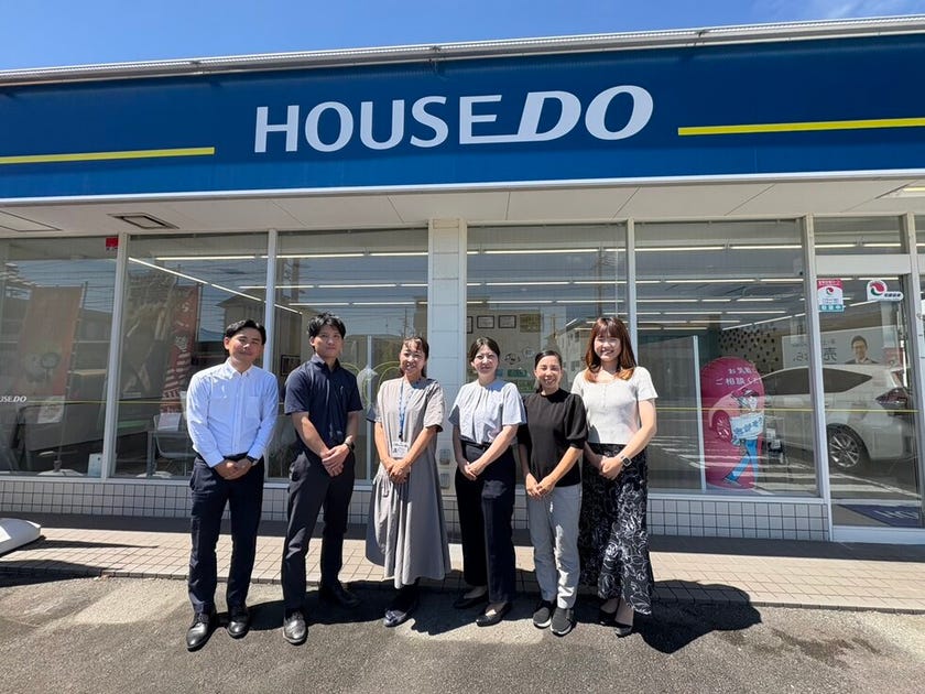 店舗スタッフ