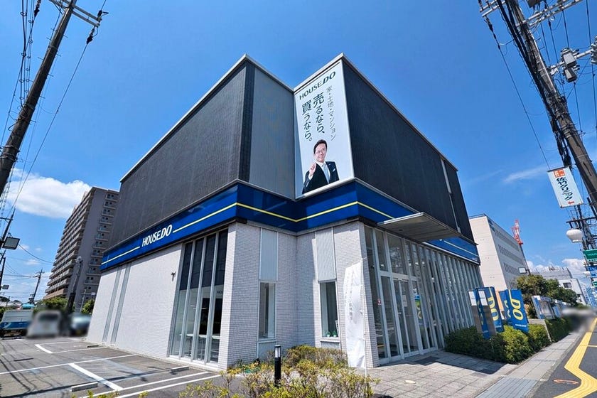 JR草津駅から徒歩４分！駐車場もございます