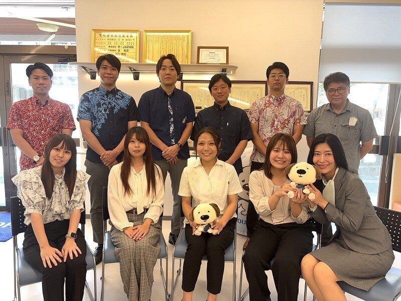 スタッフ集合写真