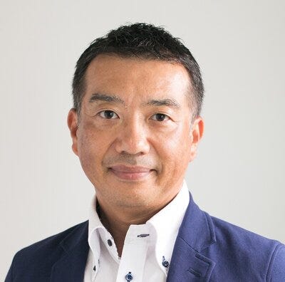 代表取締役